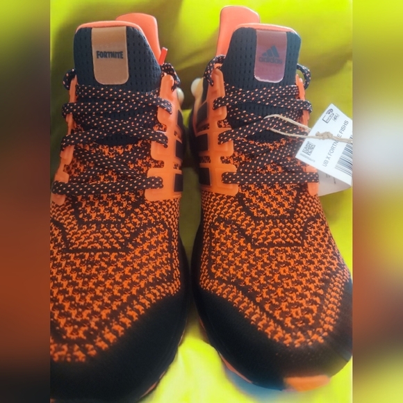 Unisex Adidas UltraBoost Black and Orange Fortnite  Sneakers. Size 10/11 main image 5